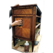 Retirer cires, vernis, peintures...